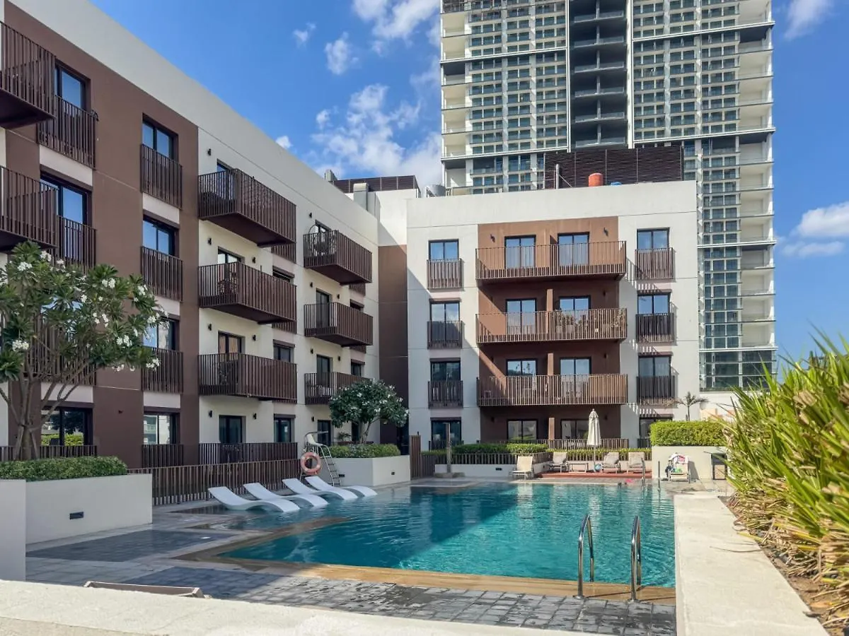 Stylish Eaton Place Studio In Jvc Dubai